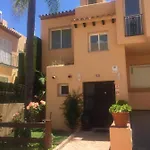 Condes De Iza Nueva Andalucia Ferienhaus *