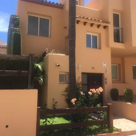 Tatil Evi Condes De Iza Nueva Andalucia Marbella