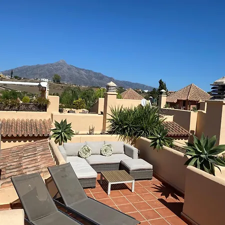 Condes De Iza Nueva Andalucia Marbella