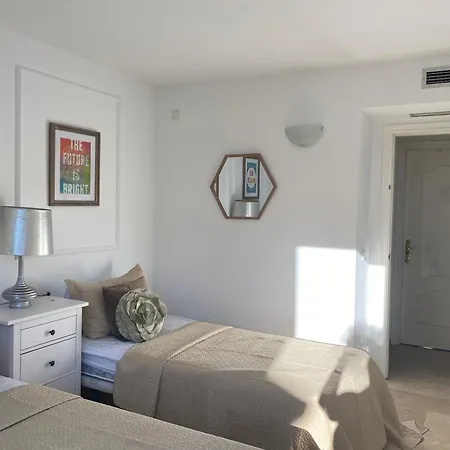 Tatil Evi Condes De Iza Nueva Andalucia *